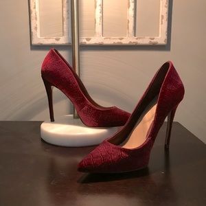 Aldo maroon pumps